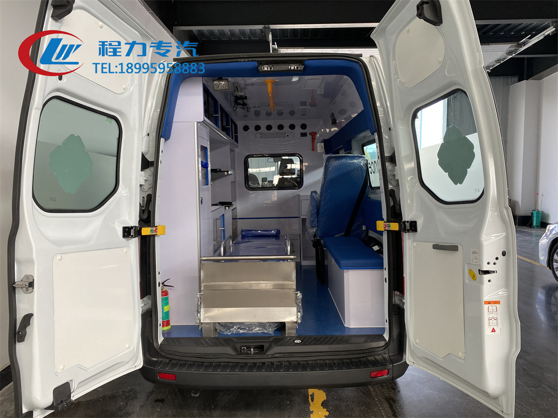 福特新全順監(jiān)護(hù)型救護(hù)車（汽油）