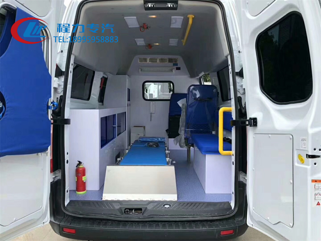 福特新全順監護型救護車（柴油）